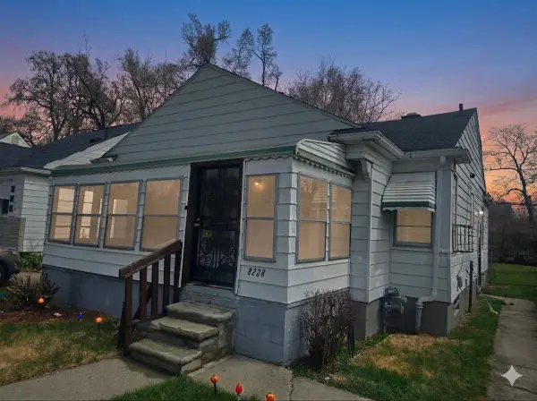 8236 Trinity Street, Detroit, MI 48228