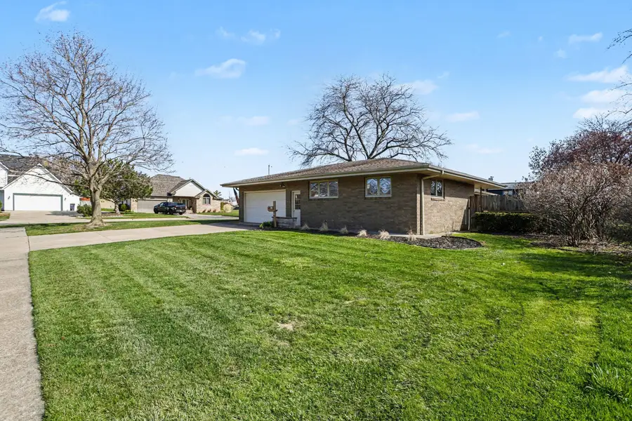 2904 Veronica Drive, Saint Joseph, MI 49085 - #3