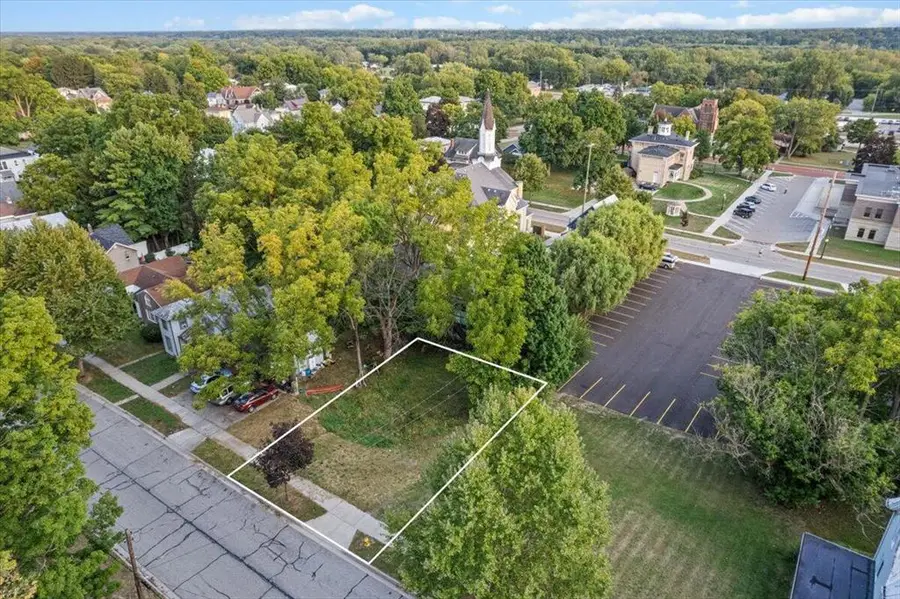 119 Lafayette Street, Ionia, MI 48846 - #2