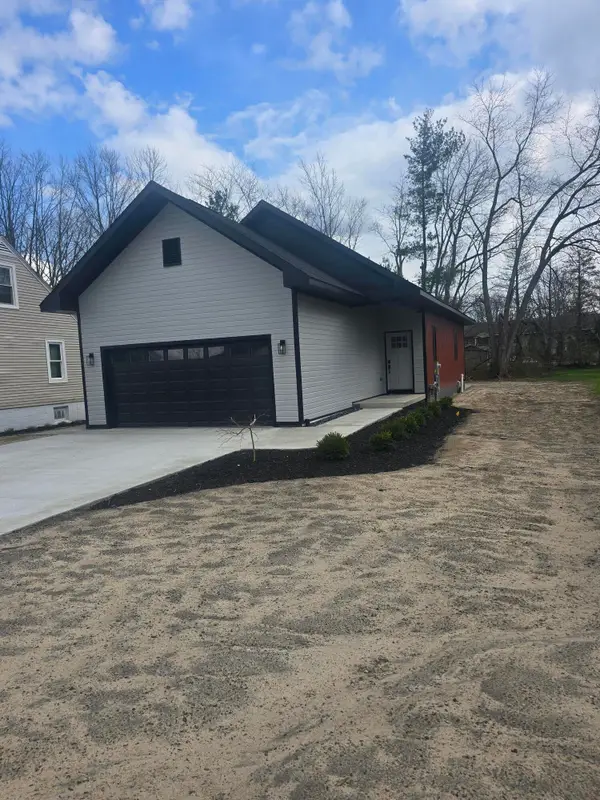 315 E Arlington Street, Bangor, MI 49013