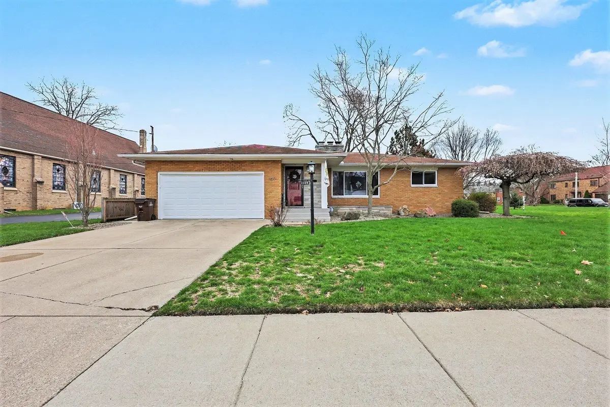 1109 W Franklin Street, Jackson, MI 49203 - #1