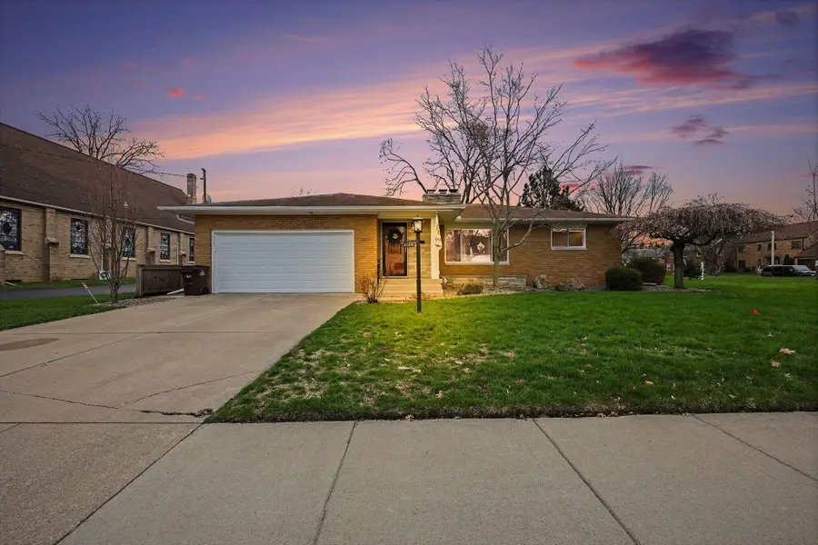 1109 W Franklin Street, Jackson, MI 49203 - #2