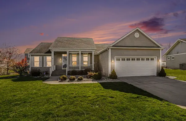 533 Dune Ridge N, St. Joseph, MI 49085