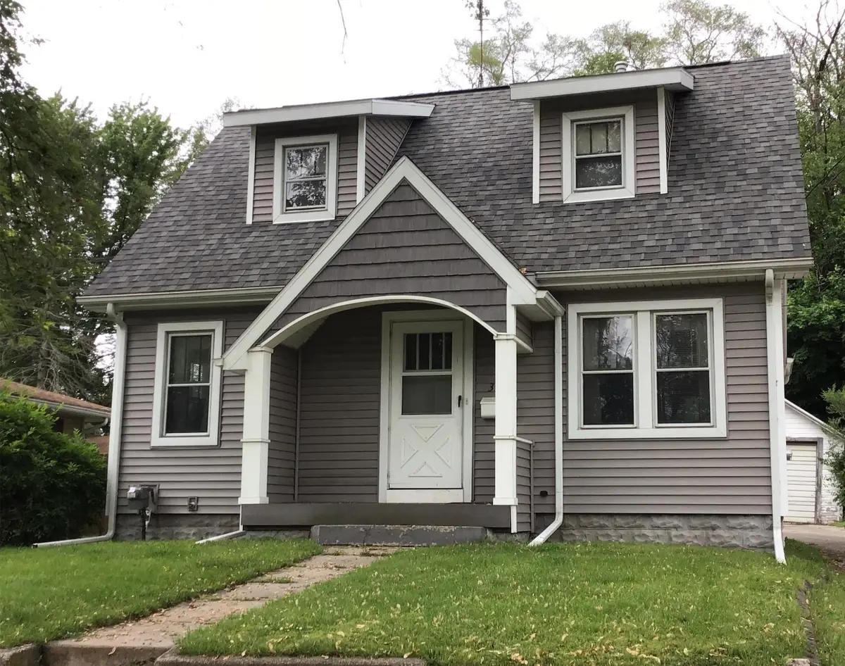 308 E Addison Street, Jackson, MI 49203 - #1