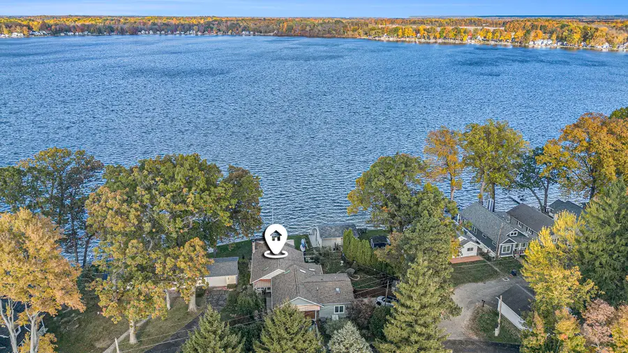 33766 Forest Beach Drive, Eau Claire, MI 49111 - #2