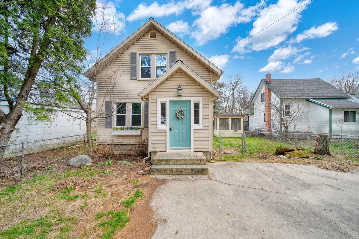 208 Thorpe Drive, Jackson, MI 49203 - #1