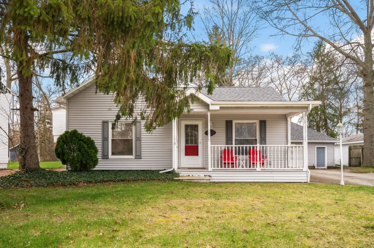 3728 Lake Street, Bridgman, MI 49106 - #1