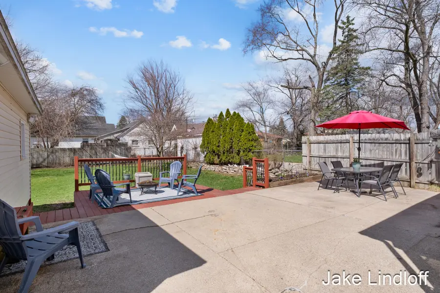 2661 Avon Avenue Sw, Wyoming, MI 49519 - #3