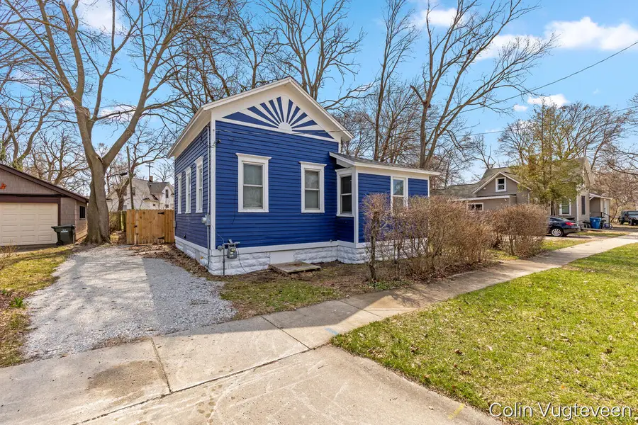 247 Strong Avenue, Muskegon, MI 49441 - #2