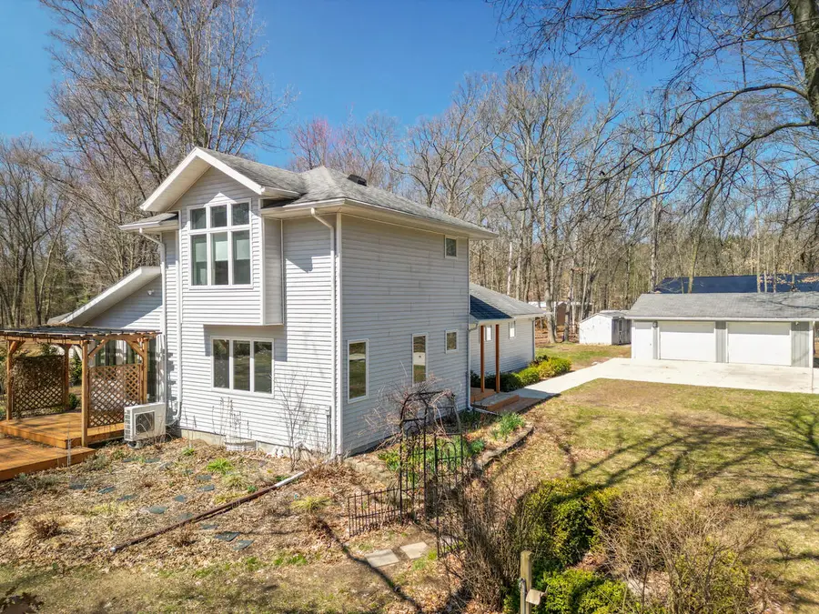 2273 S Parsons Avenue, Fremont, MI 49412 - #2