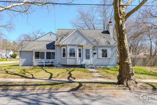 2542 Raymond Avenue Se, Grand Rapids, MI 49507