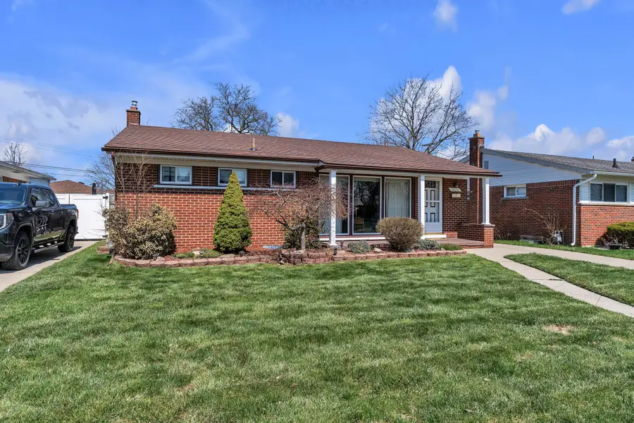 15226 Cook Street, Southgate, MI 48195 - #3