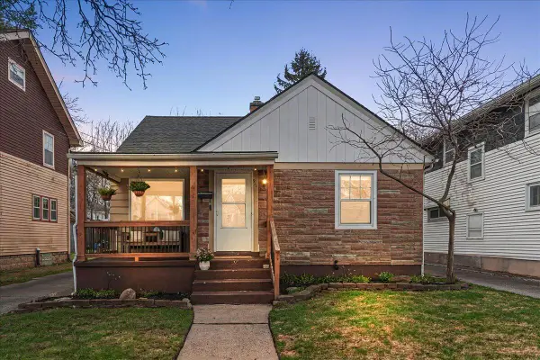 911 Van Buren Avenue Nw, Grand Rapids, MI 49504