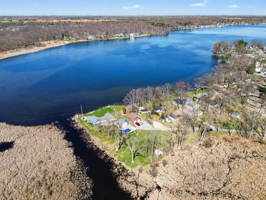 8941 Mott Drive, Jackson, MI 49201 - #3