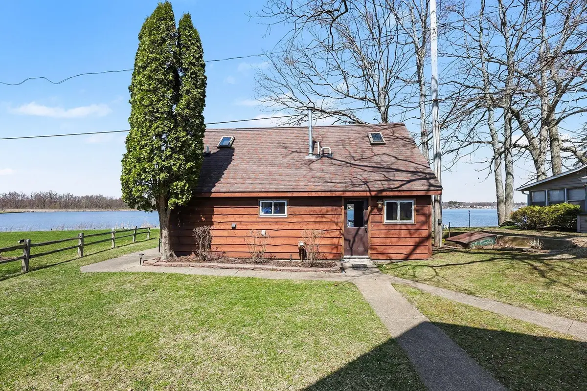 8945 Mott Drive, Jackson, MI 49201 - #1