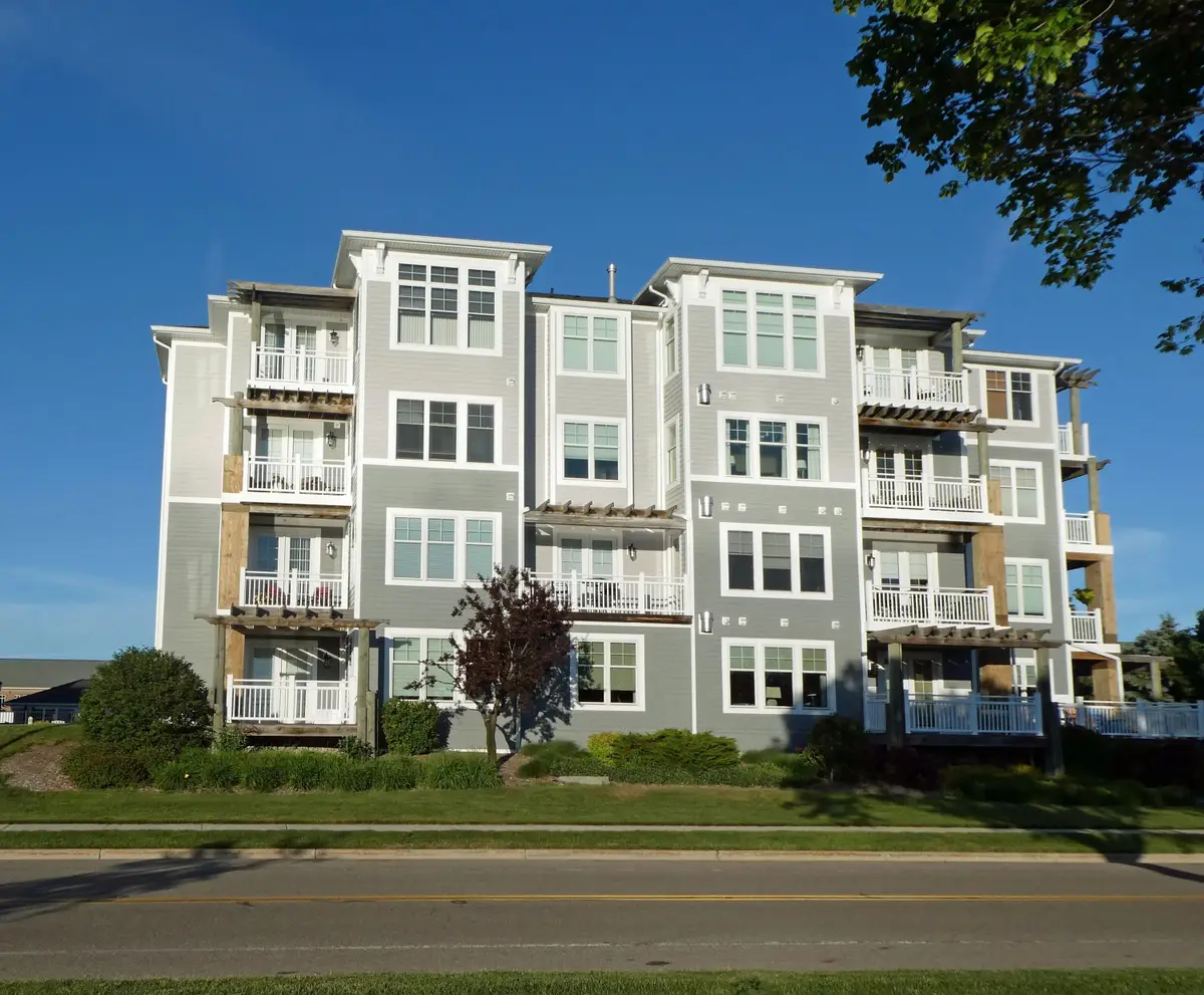 207 S William Street #40, Ludington, MI 49431 - #1