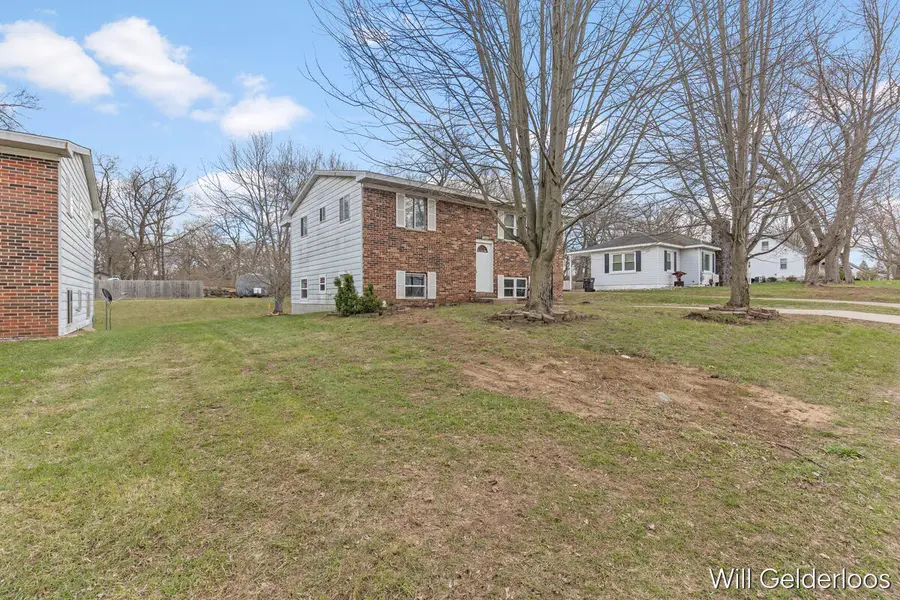 3680 Boone Avenue Sw, Wyoming, MI 49519 - #3