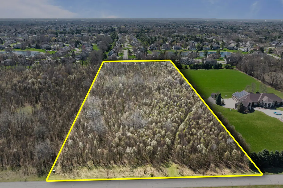 Stratford Court, Niles, MI 49120 - #1