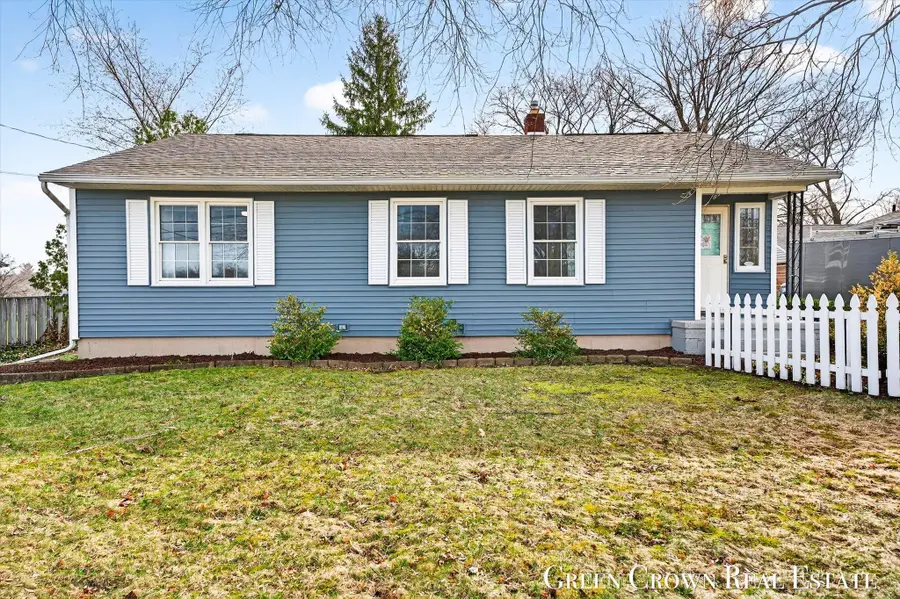 2710 Fuller Avenue Ne, Grand Rapids, MI 49505 - #2