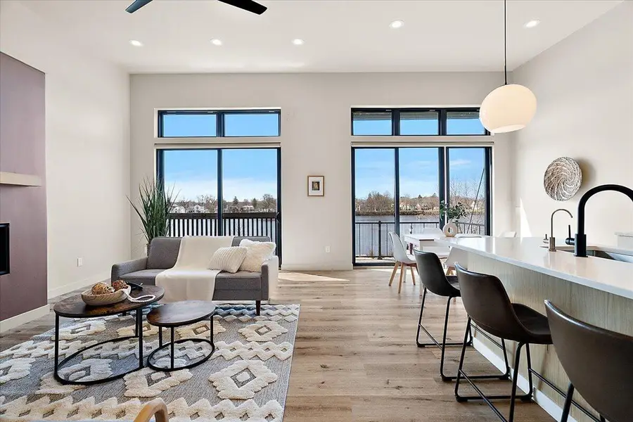 220 King Street #10, Lowell, MI 49331 - #2