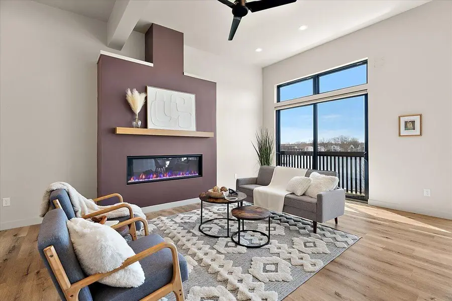 220 King Street #10, Lowell, MI 49331 - #3