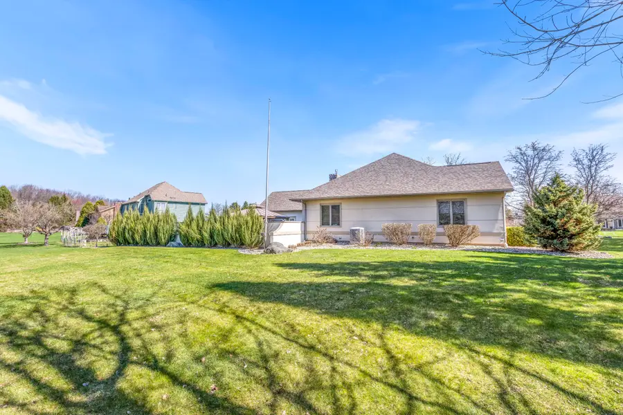 193 Minges Hills Drive, Battle Creek, MI 49015 - #2