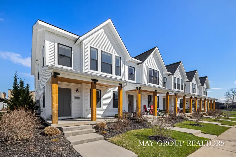 2523 Inverness Road Se, Grand Rapids, MI 49546 - #2