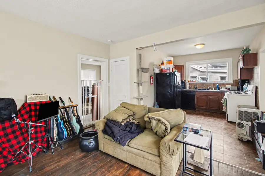 212 N Summit Street, Ypsilanti, MI 48197 - #2