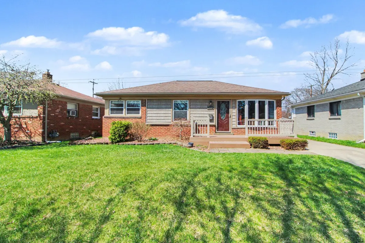 29984 Tamarack Drive, Flat Rock, MI 48134 - #1