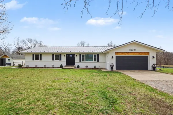 22381 N Angling Road, Centreville, MI 49032