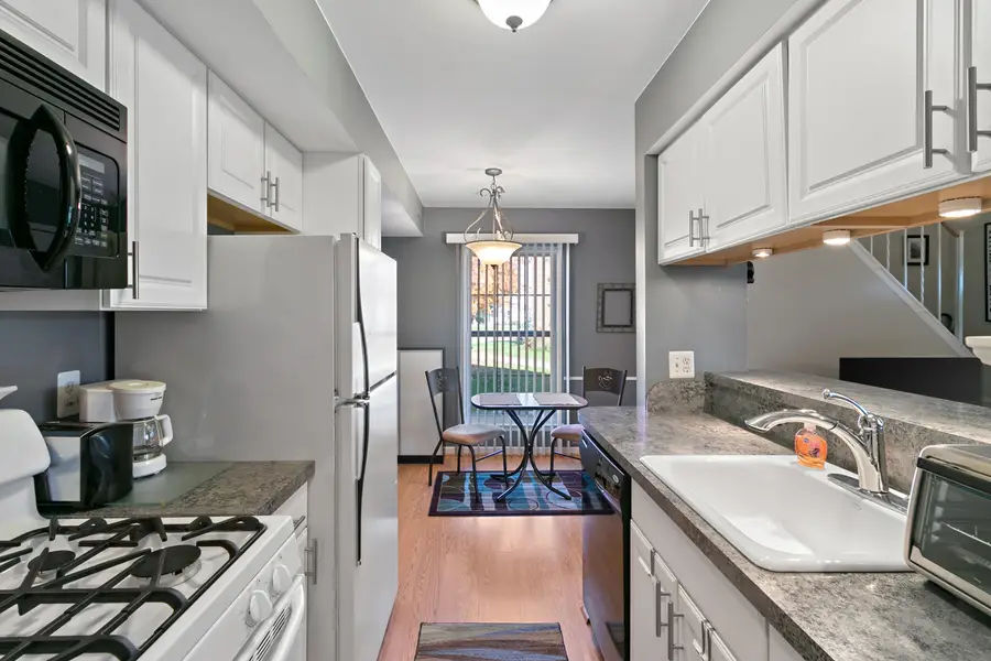 6962 Harvard Lane, Canton, MI 48187 - #2