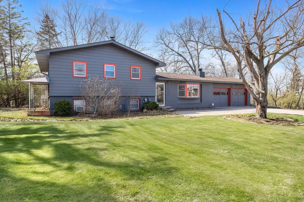 48103 Walnut Avenue, New Buffalo, MI 49117 - #1