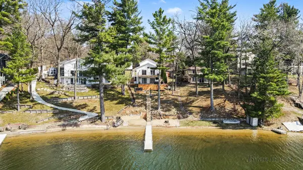 7485 Ravine Drive Ne, Belding, MI 48809