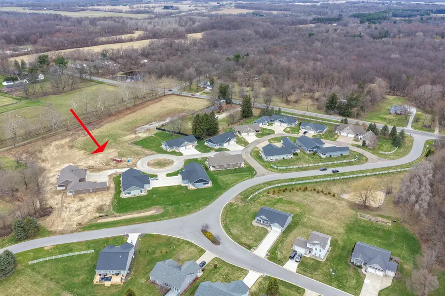 135 Lexington Pointe Drive #8, Niles, MI 49120 - #2