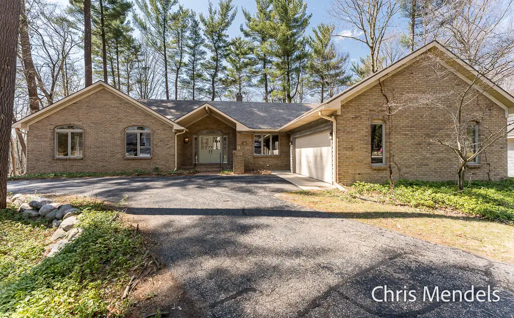 3140 Riverwoods Drive Ne, Rockford, MI 49341 - #1