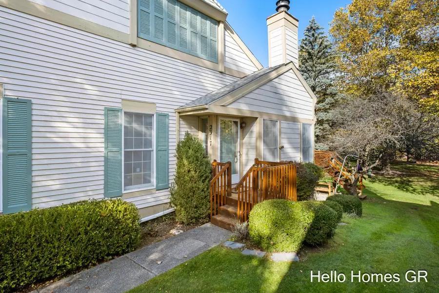 2317 Edington Drive Se, Grand Rapids, MI 49508 - #3