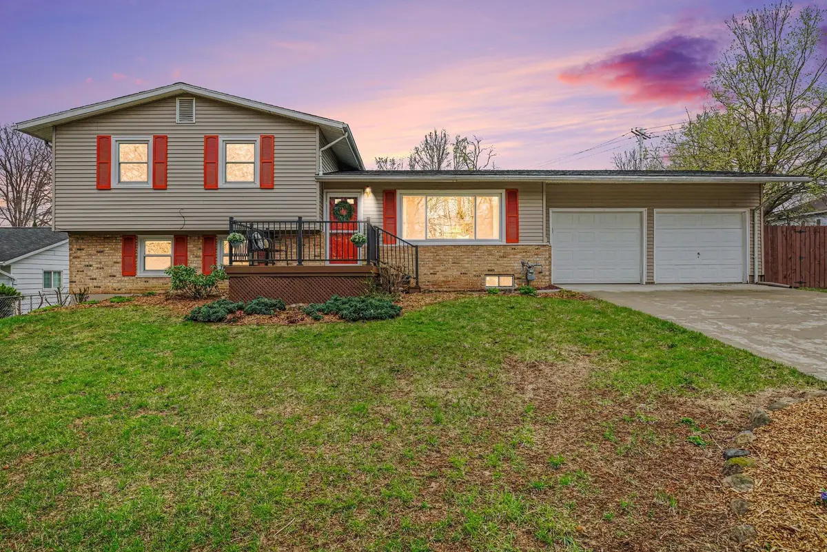 102 Elizabeth Street, Buchanan, MI 49107 - #1