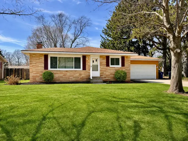 16297 Bloem Drive, Spring Lake, MI 49456