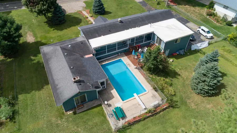 55081 Buckhorn Road, Three Rivers, MI 49093 - #2