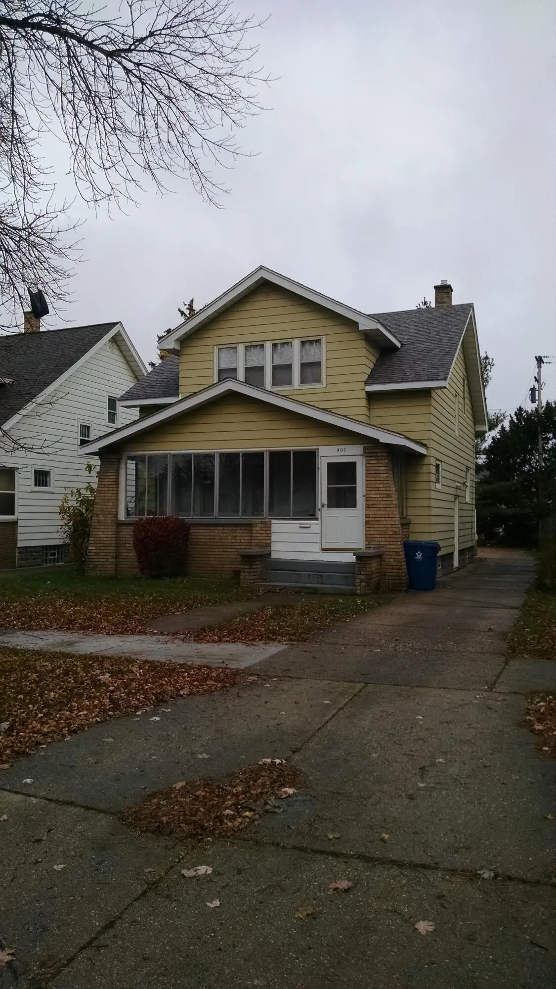 907 Lake Michigan Drive Nw, Grand Rapids, MI 49504 - #1