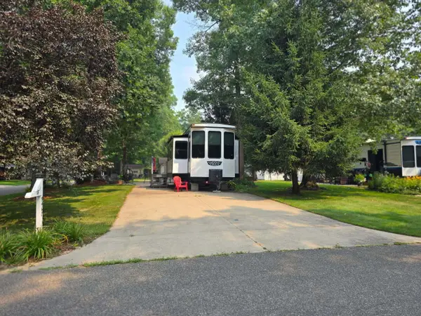 9467 S Easy Lane #18, Baldwin, MI 49304