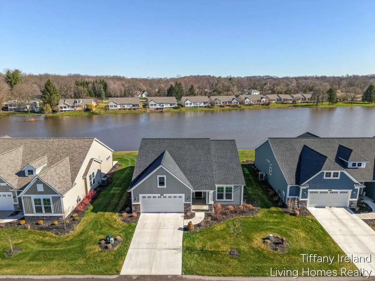 2911 Isle Grand Drive Ne, Belmont, MI 49306 - #1