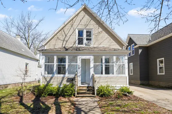 35 E 17th Street, Holland, MI 49423