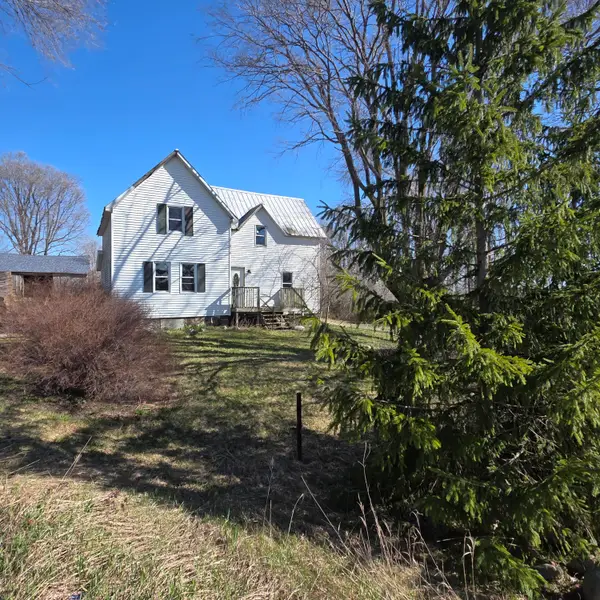 992 E Polk Road, Hart, MI 49420