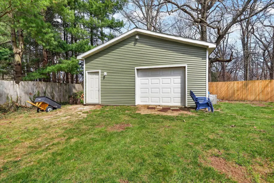 15001 Jimmy Drive, Vicksburg, MI 49097 - #2