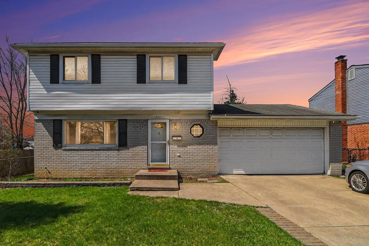 111 Central Court, Garden City, MI 48135 - #1