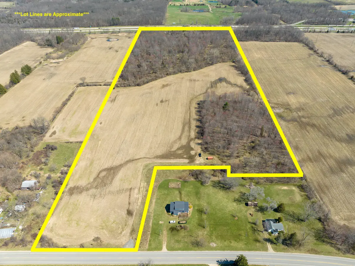 V/L 40.83 Blue Star Highway, South Haven, MI 49090 - #1