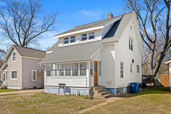 1331 Pennoyer Avenue, Grand Haven, MI 49417