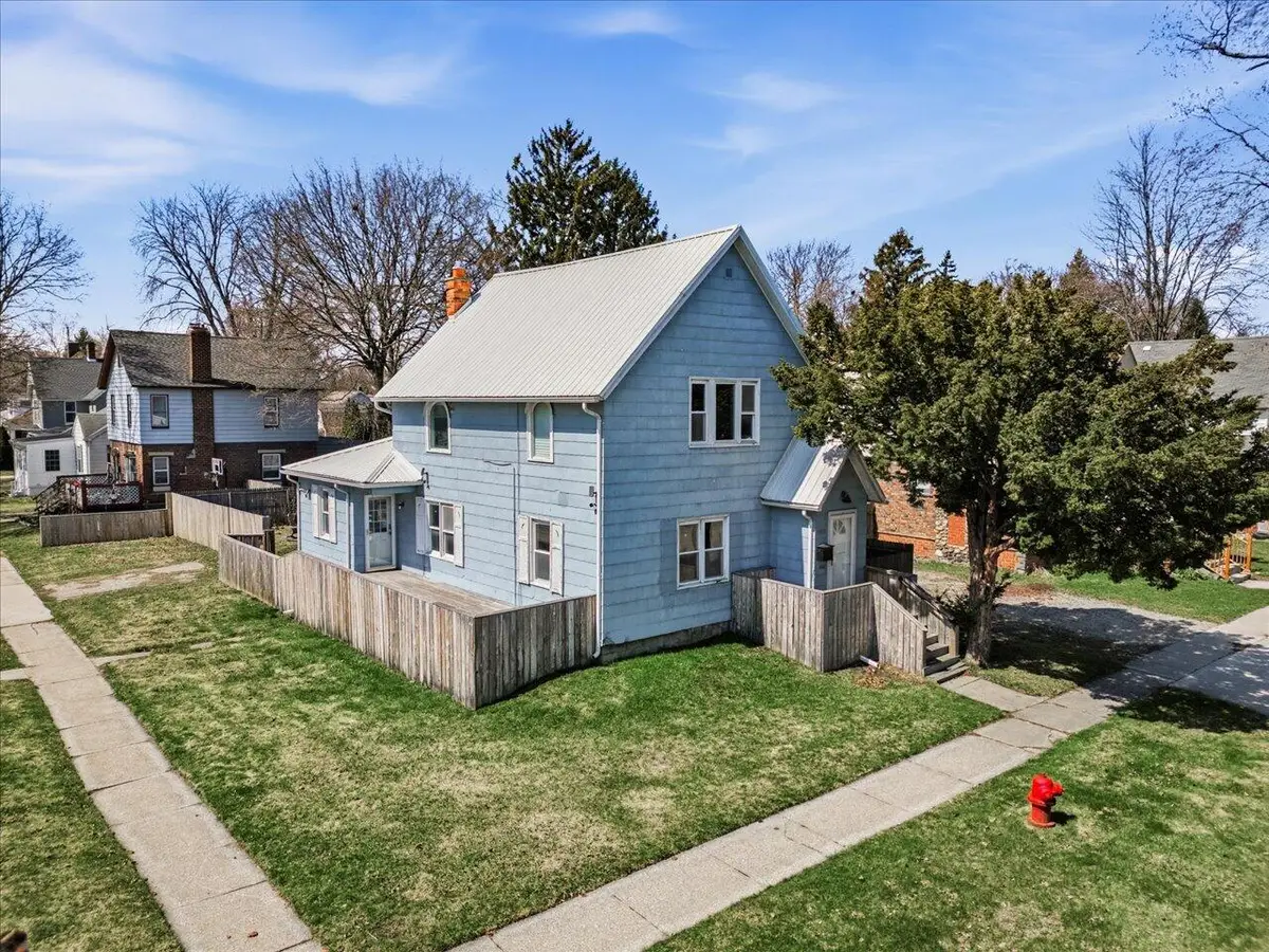 1803 10th Avenue, Port Huron, MI 48060 - #1