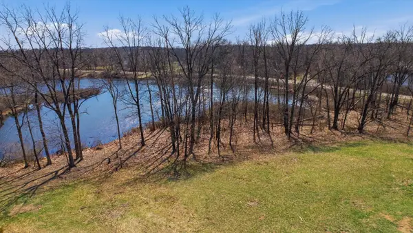 3182 Mantua Farms, Highland, MI 48357